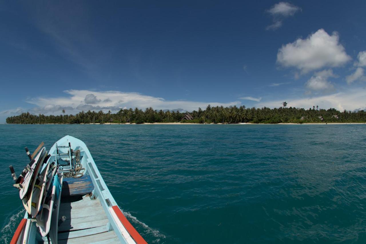 Hidden Bay Resort Mentawais Masokut Exterior photo